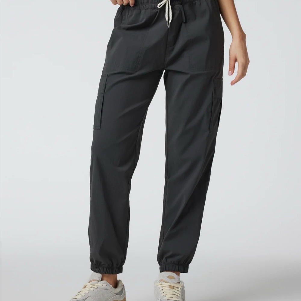 Vuori Scout Jogger - Picture 2 of 5